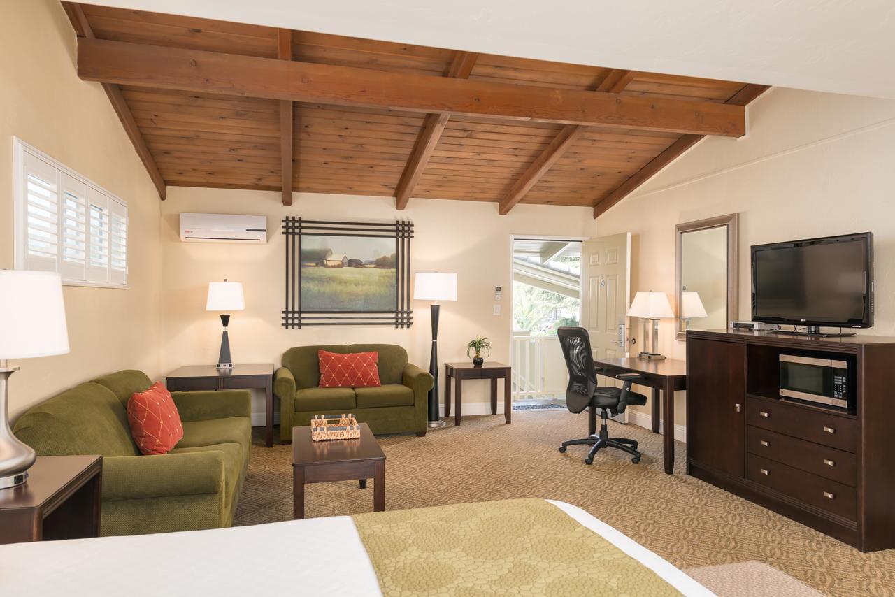Country Inn Motel Palo Alto Zewnętrze zdjęcie
